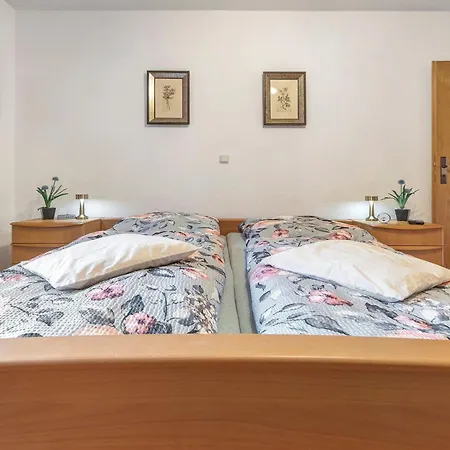 Am Waldrand Holiday home Wietze